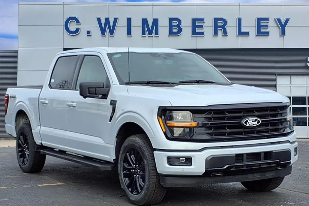 2025 Ford F-150 XLT photo 1