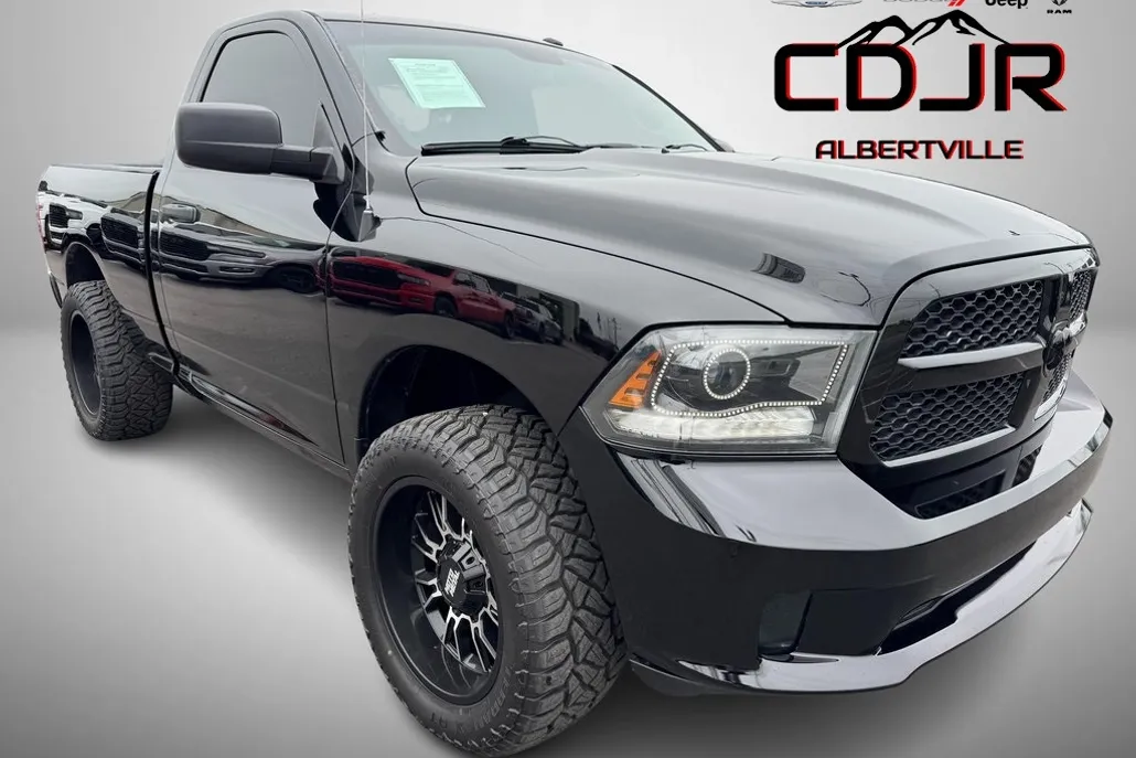 2015 Ram 1500 Express photo 1