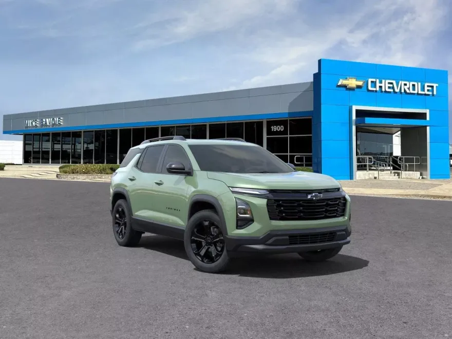 2026 Chevrolet Equinox LT photo 1