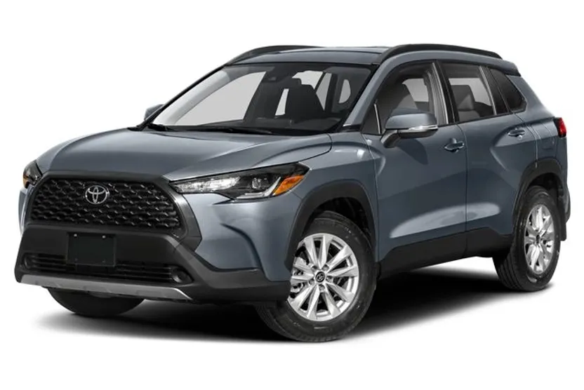 2024 Toyota Corolla Cross LE photo 1