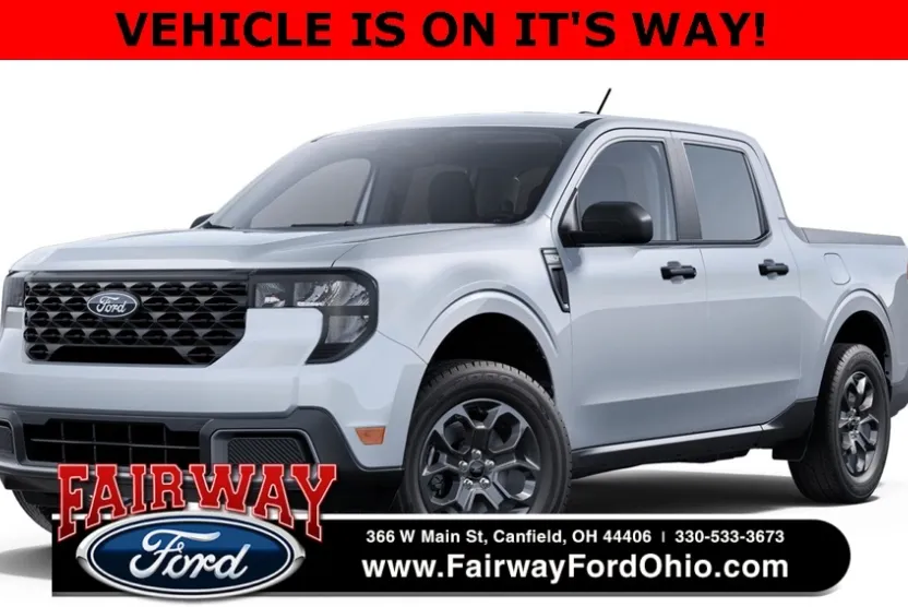 2025 Ford Maverick XLT photo 1