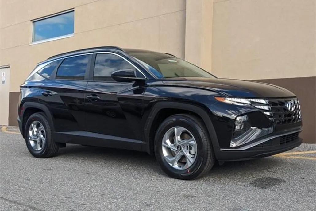 2024 Hyundai Tucson SEL photo 1