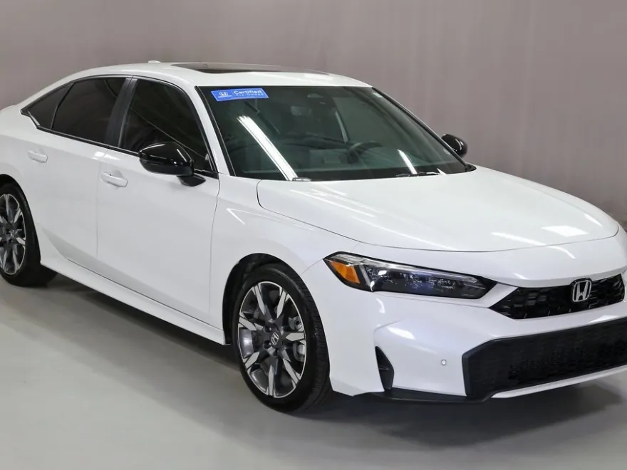 2025 Honda Civic Sport Hybrid photo 1