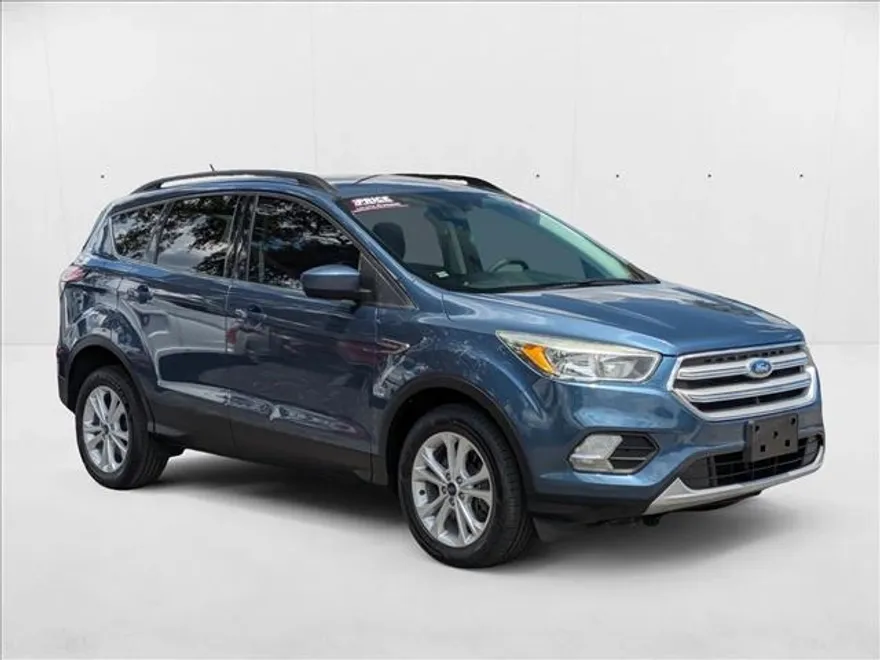 2018 Ford Escape SE photo 1