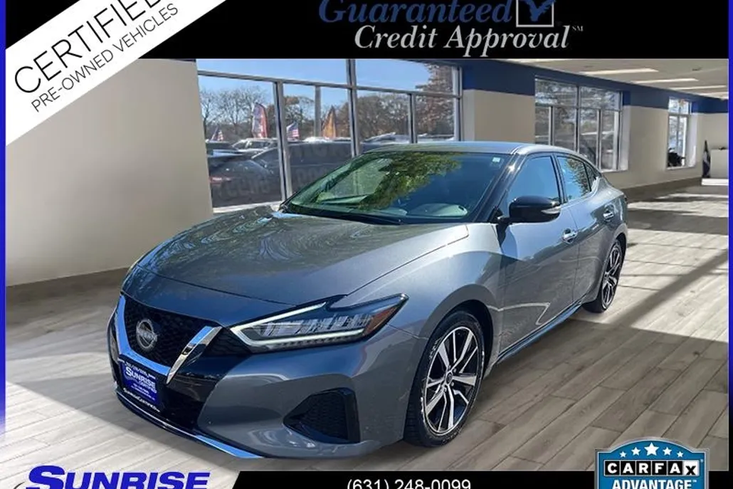 2023 Nissan Maxima SV photo 1