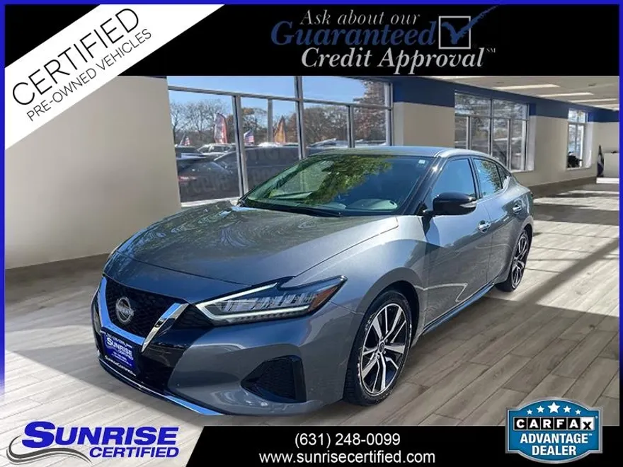 2023 Nissan Maxima SV photo 1