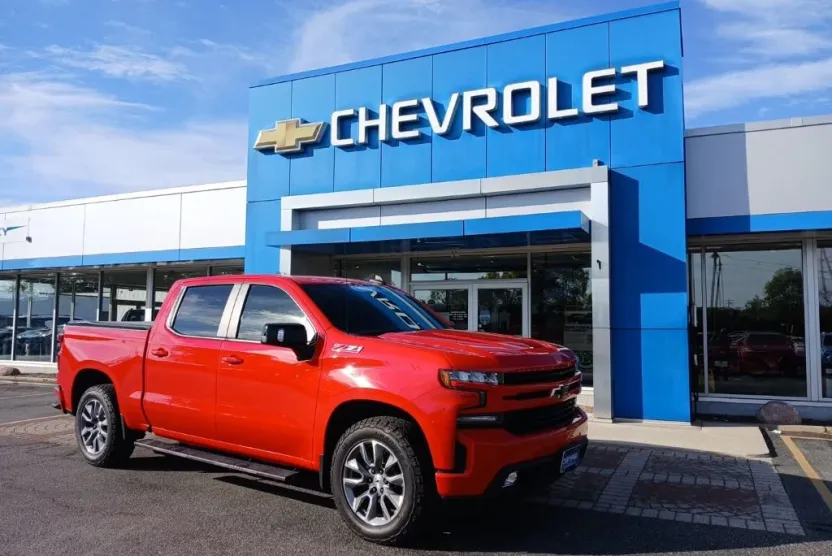 2021 Chevrolet Silverado 1500 RST photo 1