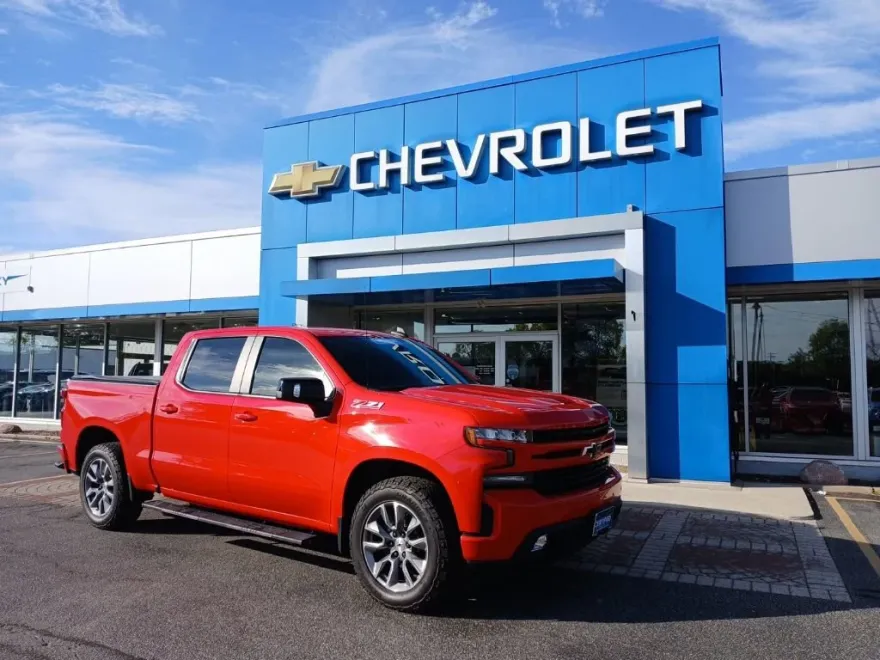 2021 Chevrolet Silverado 1500 RST photo 1