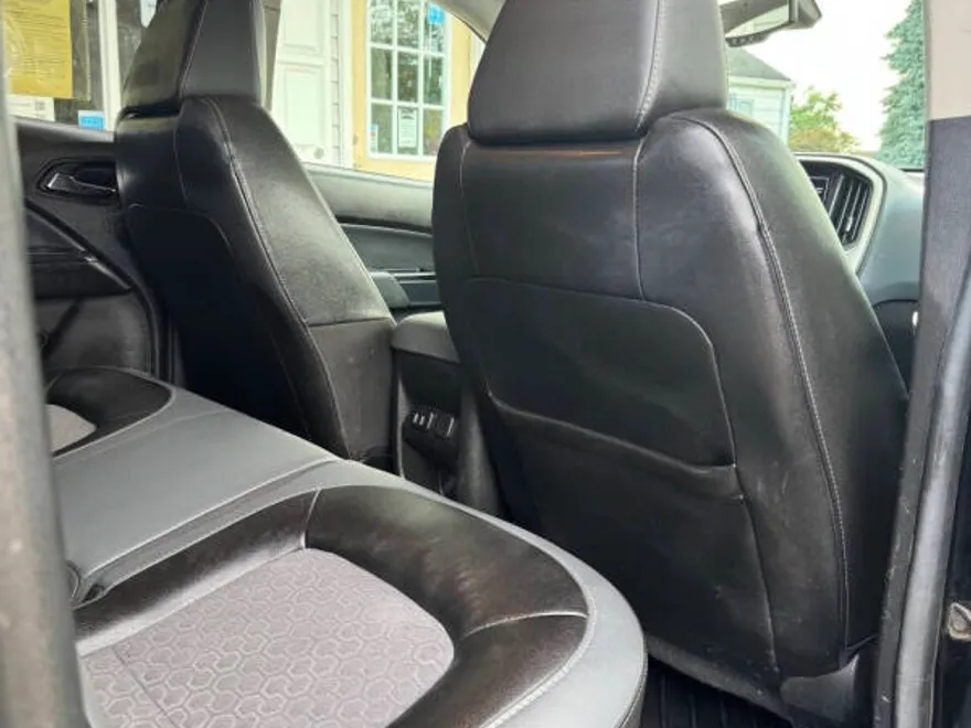 2016 Chevrolet Colorado Z71 photo 1