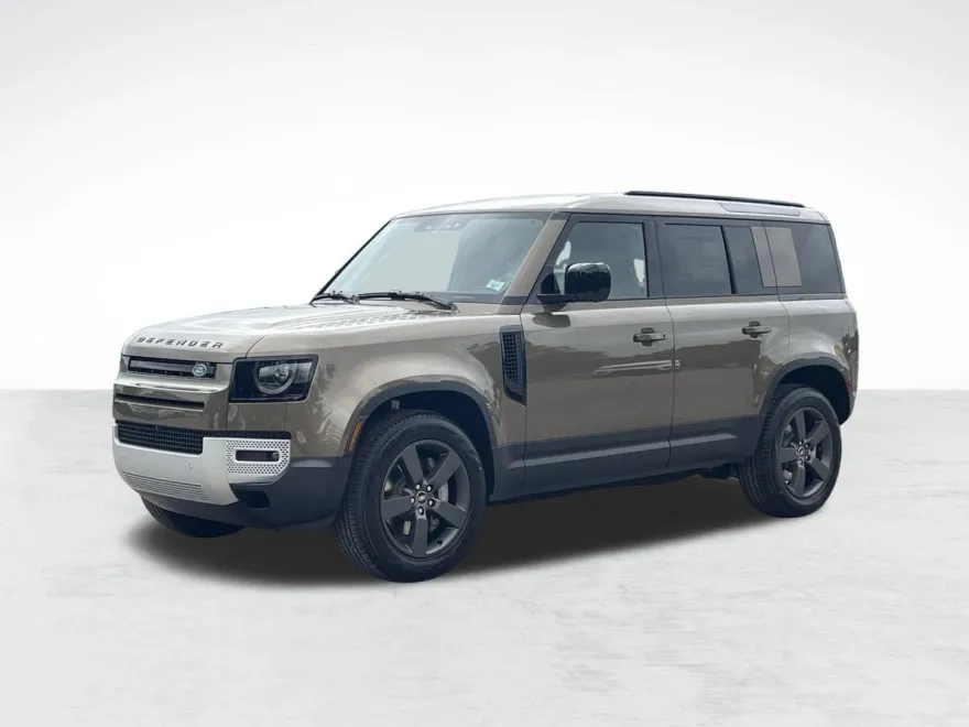 2025 Land Rover Defender 110 S photo 1