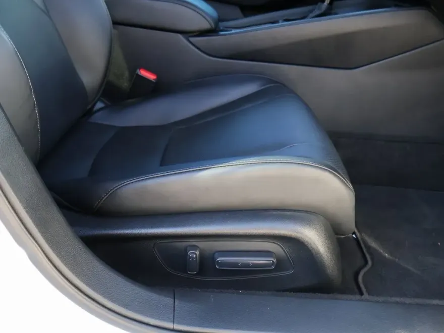 2024 Honda Accord Hybrid Sport-L photo 1