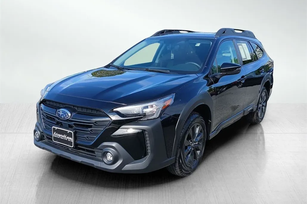2025 Subaru Outback Onyx Edition photo 1