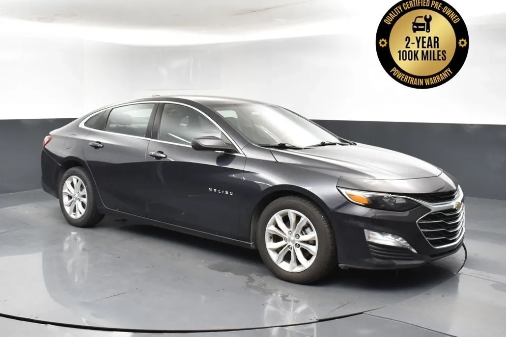 2022 Chevrolet Malibu photo 1