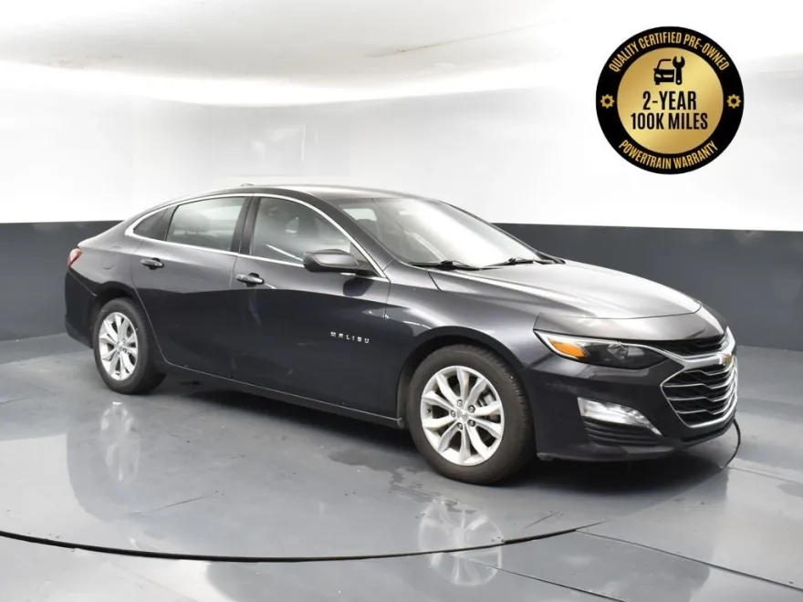 2022 Chevrolet Malibu photo 1
