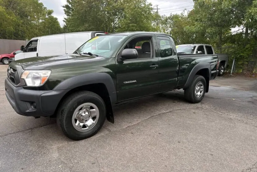 2012 Toyota Tacoma 4x4 Base Access Cab photo 1