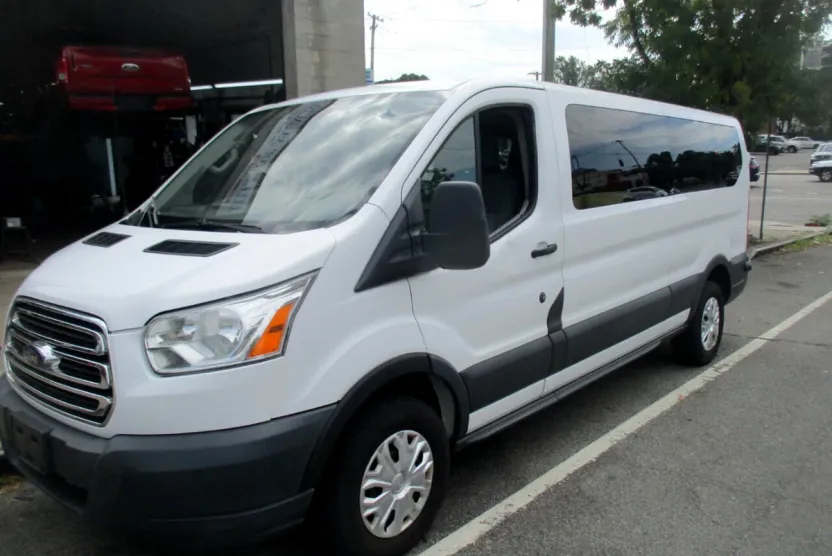 2015 Ford Transit XL photo 1