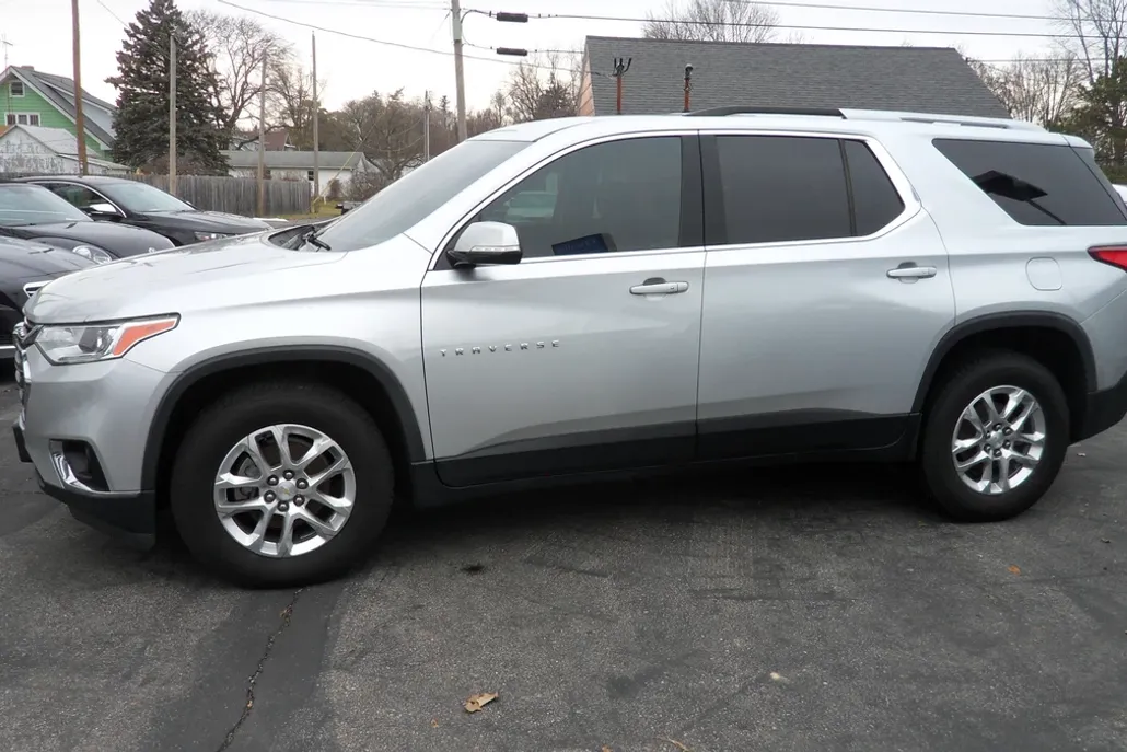 2018 Chevrolet Traverse Cloth photo 1