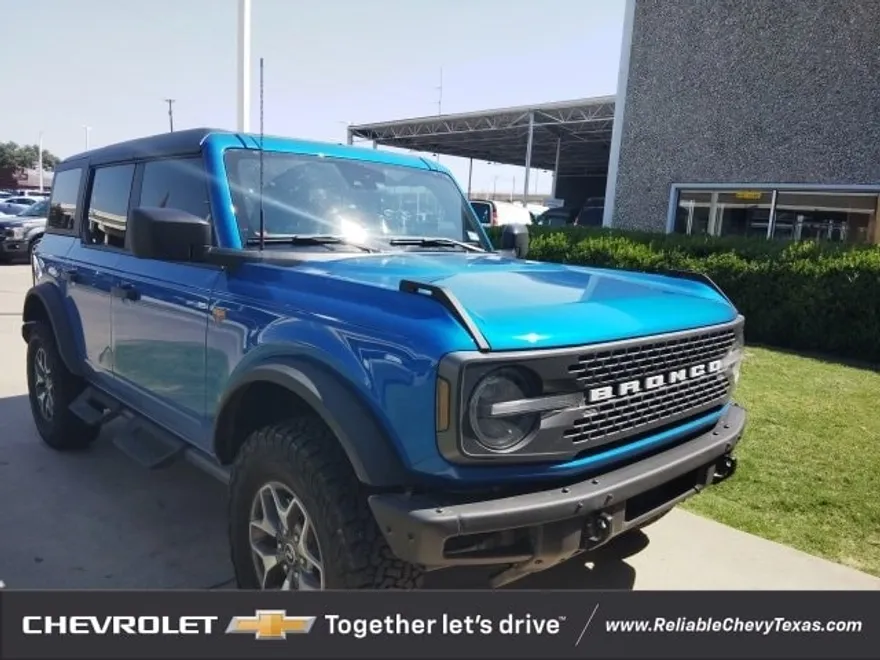 2024 Ford Bronco Badlands photo 1