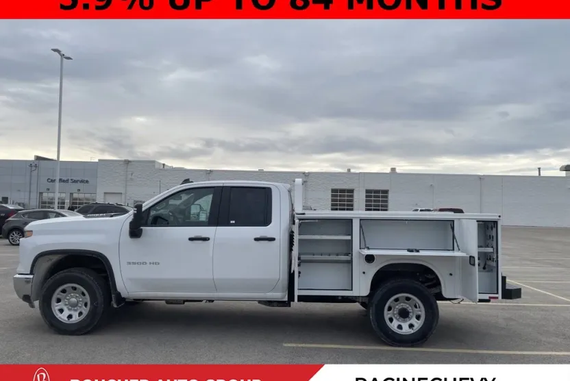 2024 Chevrolet Silverado 3500HD photo 1
