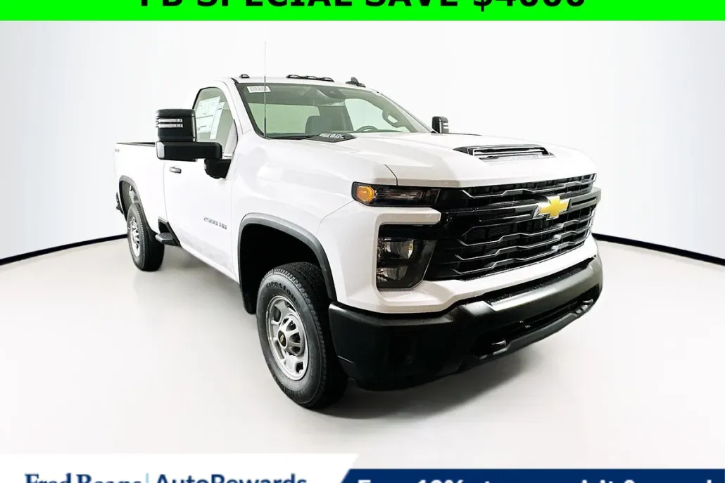 2024 Chevrolet Silverado 2500HD photo 1
