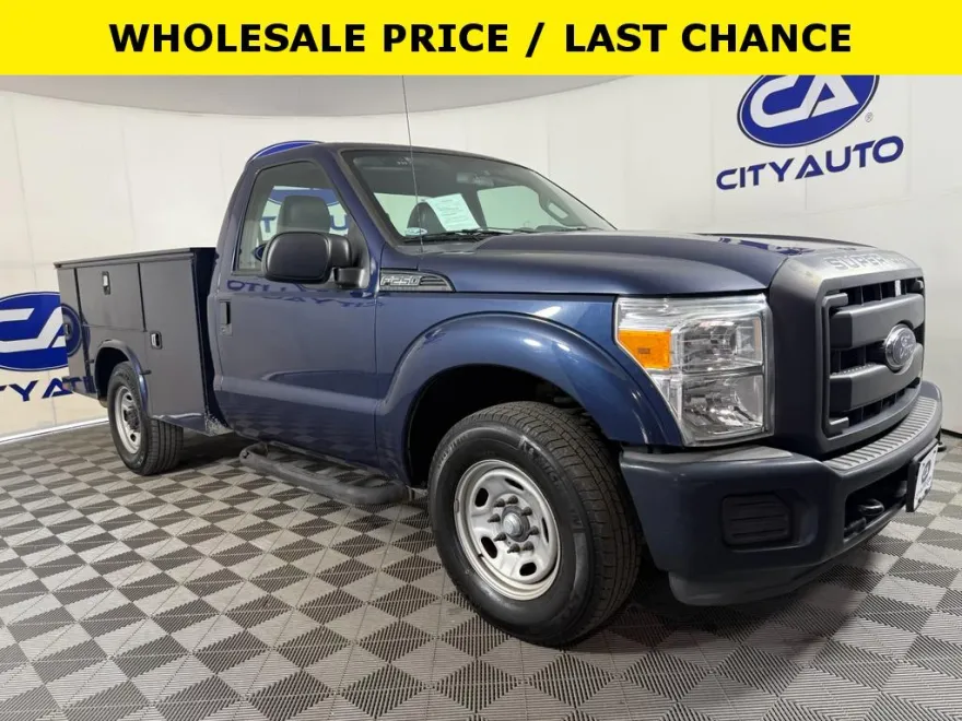 2015 Ford F-250 XL photo 1