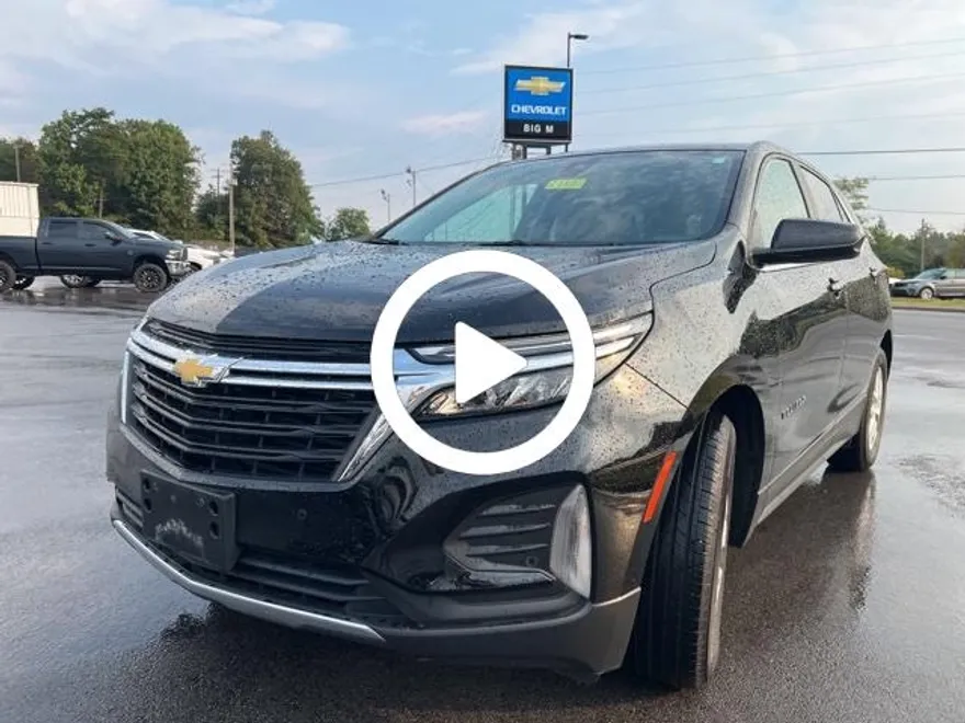 2024 Chevrolet Equinox LT photo 1