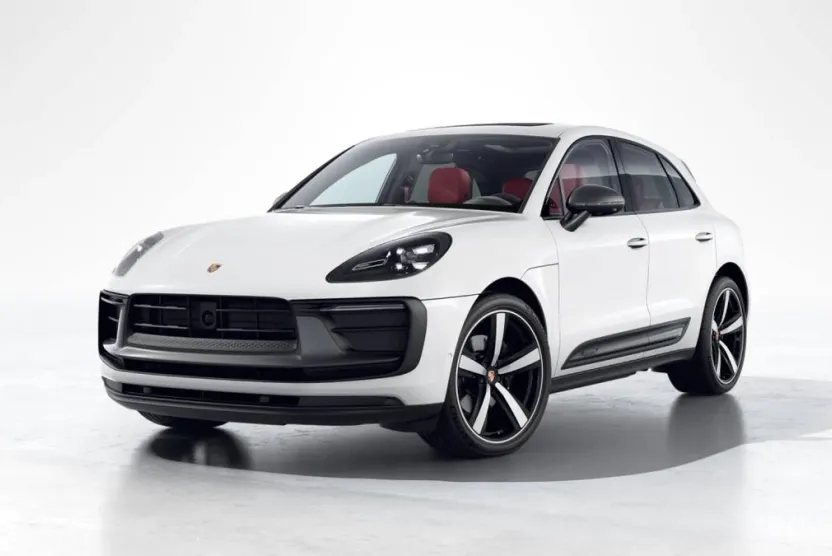 2026 Porsche Macan T photo 1