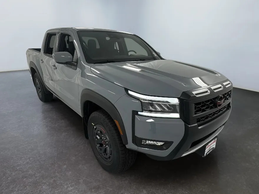 2025 Nissan Frontier PRO-4X photo 1