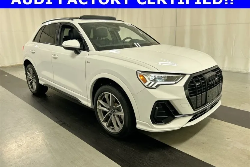 2024 Audi Q3 Premium Plus photo 1