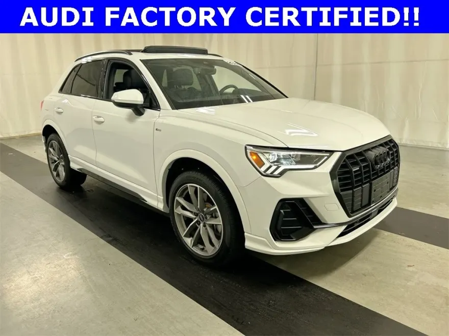 2024 Audi Q3 Premium Plus photo 1