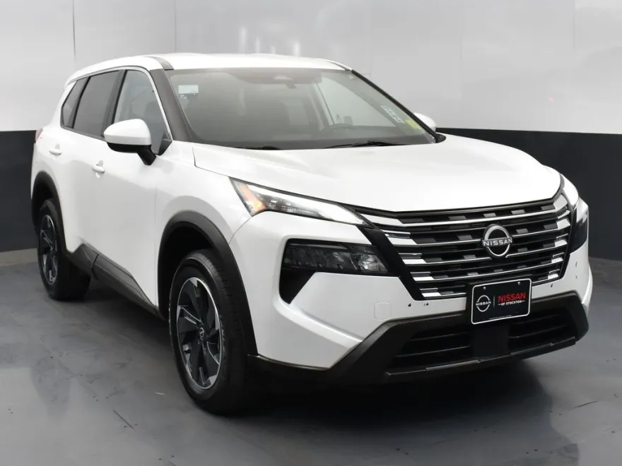 2024 Nissan Rogue SV photo 1