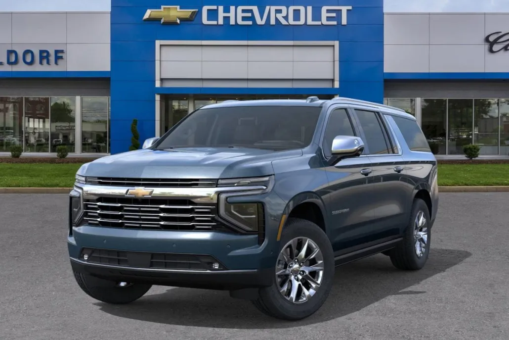 2025 Chevrolet Suburban Premier photo 1