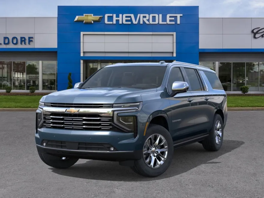 2025 Chevrolet Suburban Premier photo 1