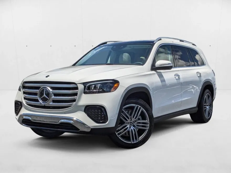 2024 Mercedes Benz GLS 450 4MATIC photo 1
