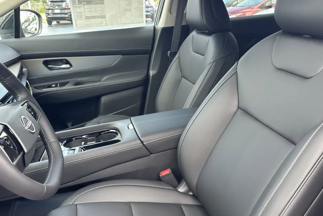 2025 Nissan Murano SL photo 1