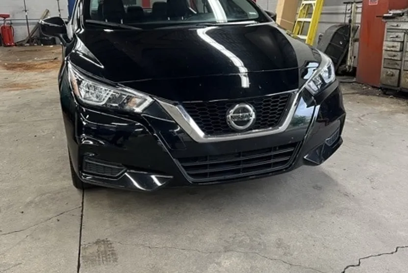 2022 Nissan Versa 1.6 SV photo 1