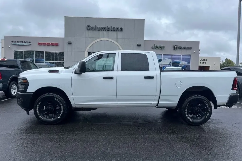2025 Ram 3500 Tradesman photo 1