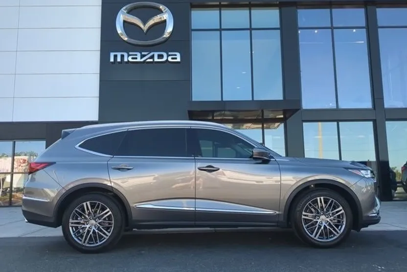 2024 Acura MDX SH-AWD Advance photo 1