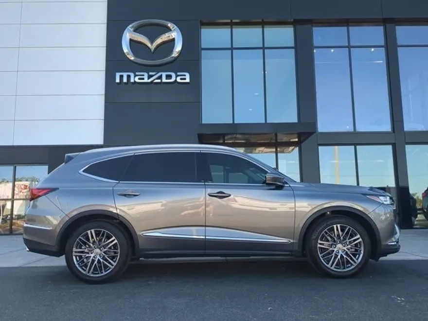 2024 Acura MDX SH-AWD Advance photo 1