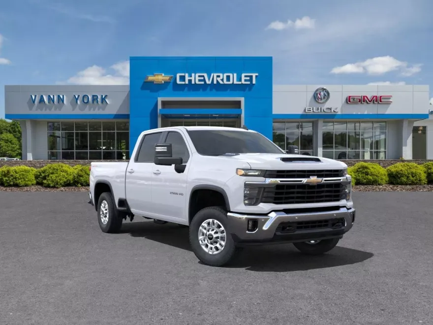 2025 Chevrolet Silverado 2500HD LT photo 1