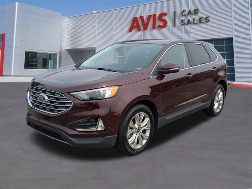 2024 Ford Edge Titanium photo 1