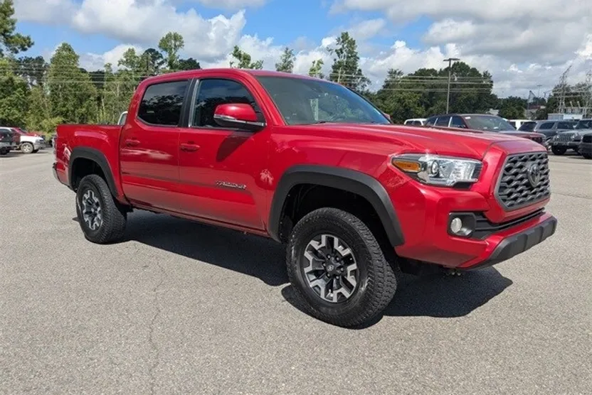 2023 Toyota Tacoma SR5 photo 1