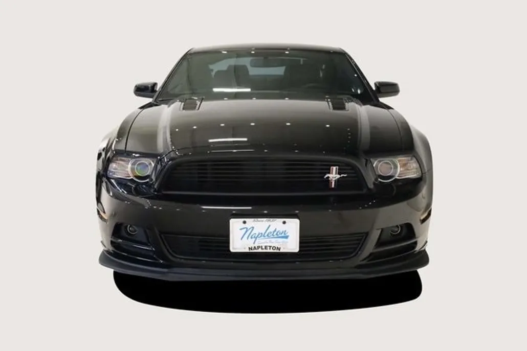 2013 Ford Mustang GT Premium photo 1