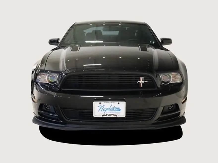 2013 Ford Mustang GT Premium photo 1