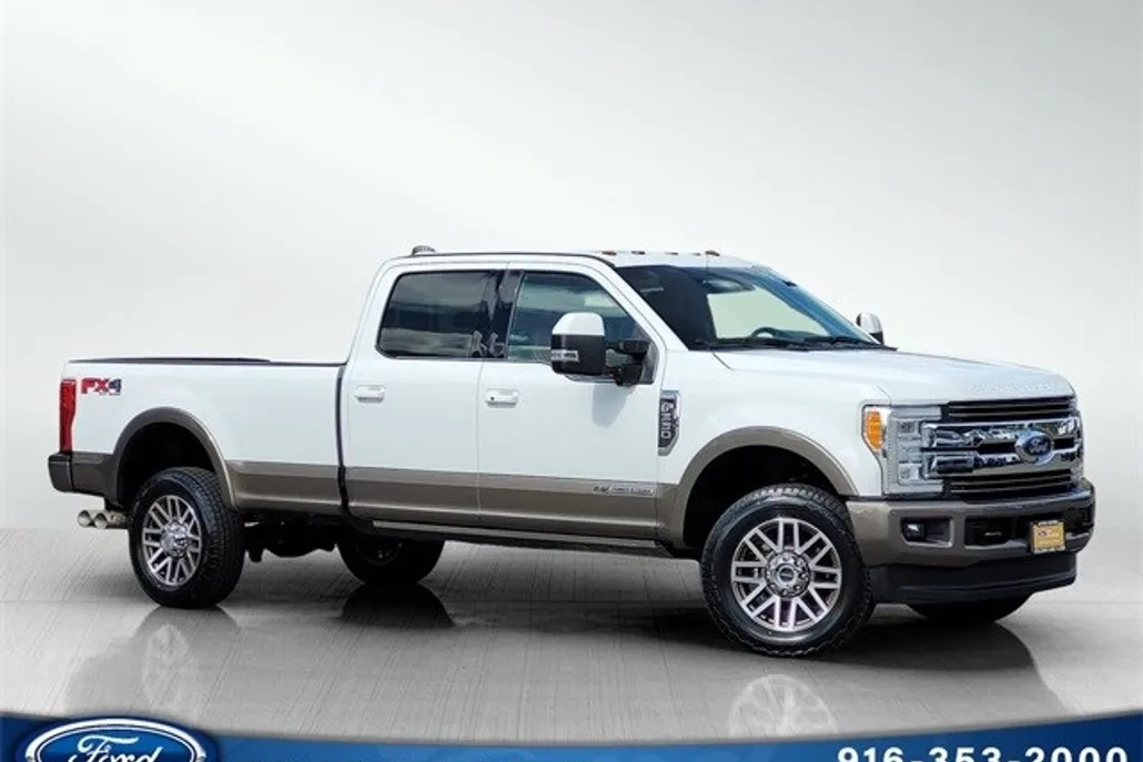 2018 Ford F-350 King Ranch photo 1