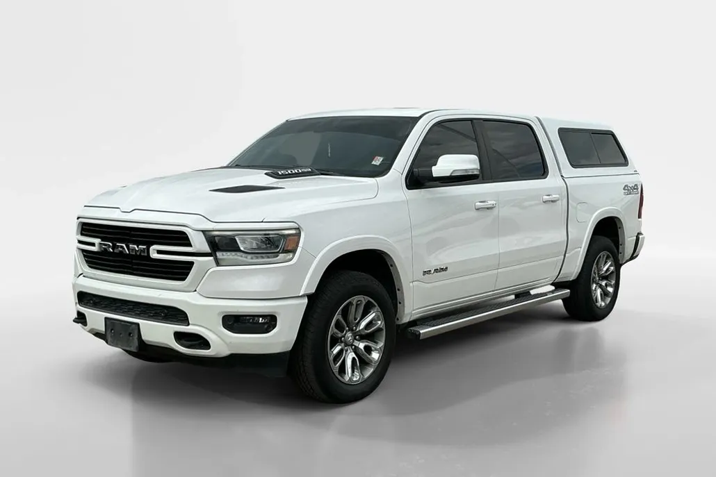 2020 Ram 1500 Laramie photo 1