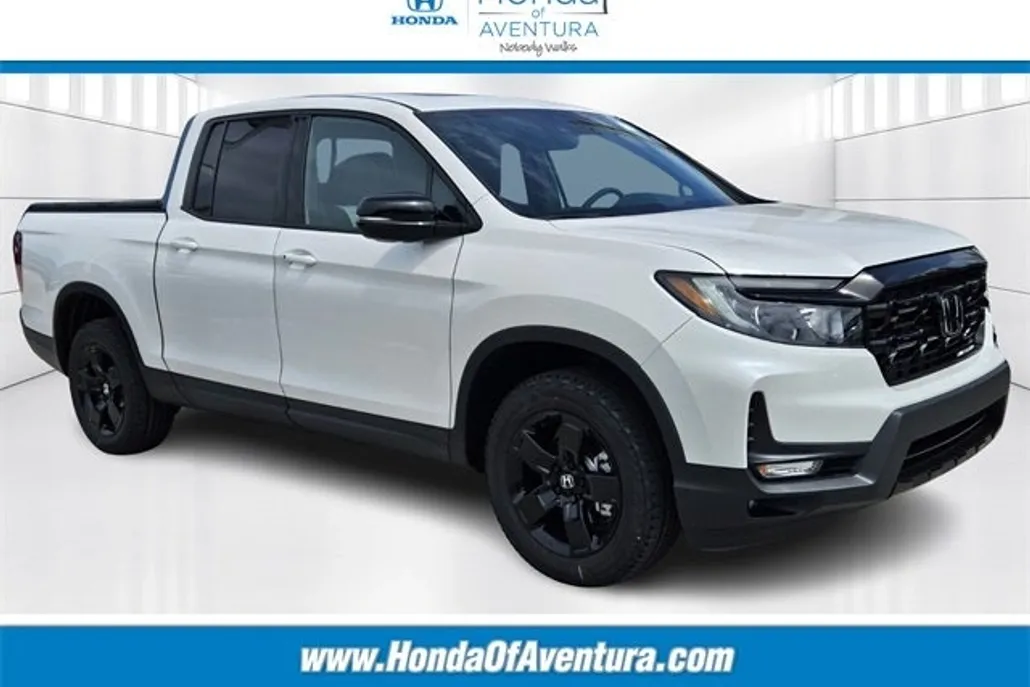 2025 Honda Ridgeline Black Edition photo 1