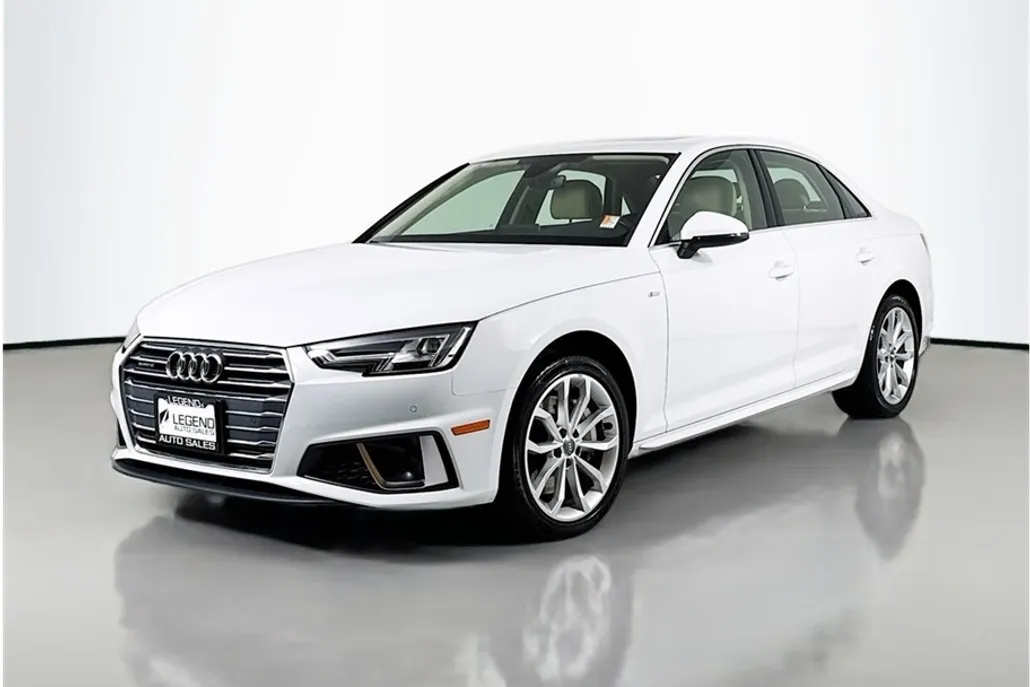 2019 Audi A4 Quattro Premium Plus photo 1