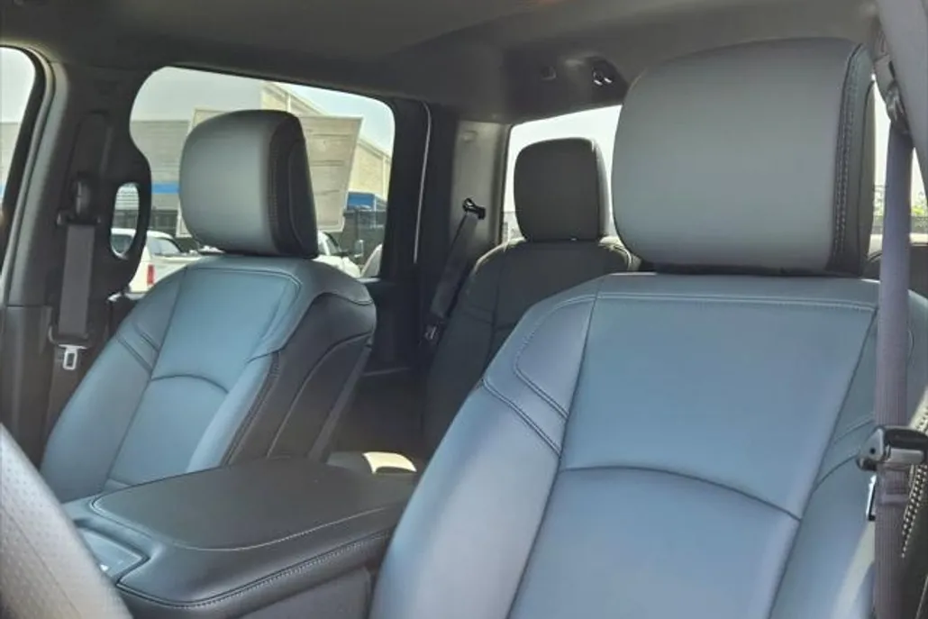 2024 Ram 2500 Tradesman photo 1