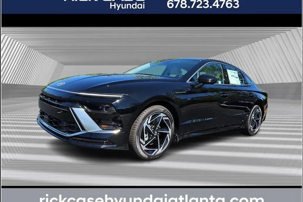 2025 Hyundai Sonata Hybrid SEL photo 1